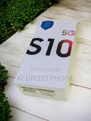 New Samsung Galaxy S10 5G 256 GB Blue