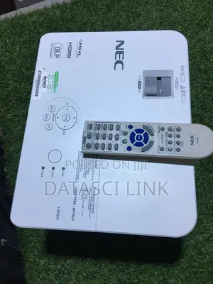 Ultra High UK Pre Owned NEC PROJECTOR