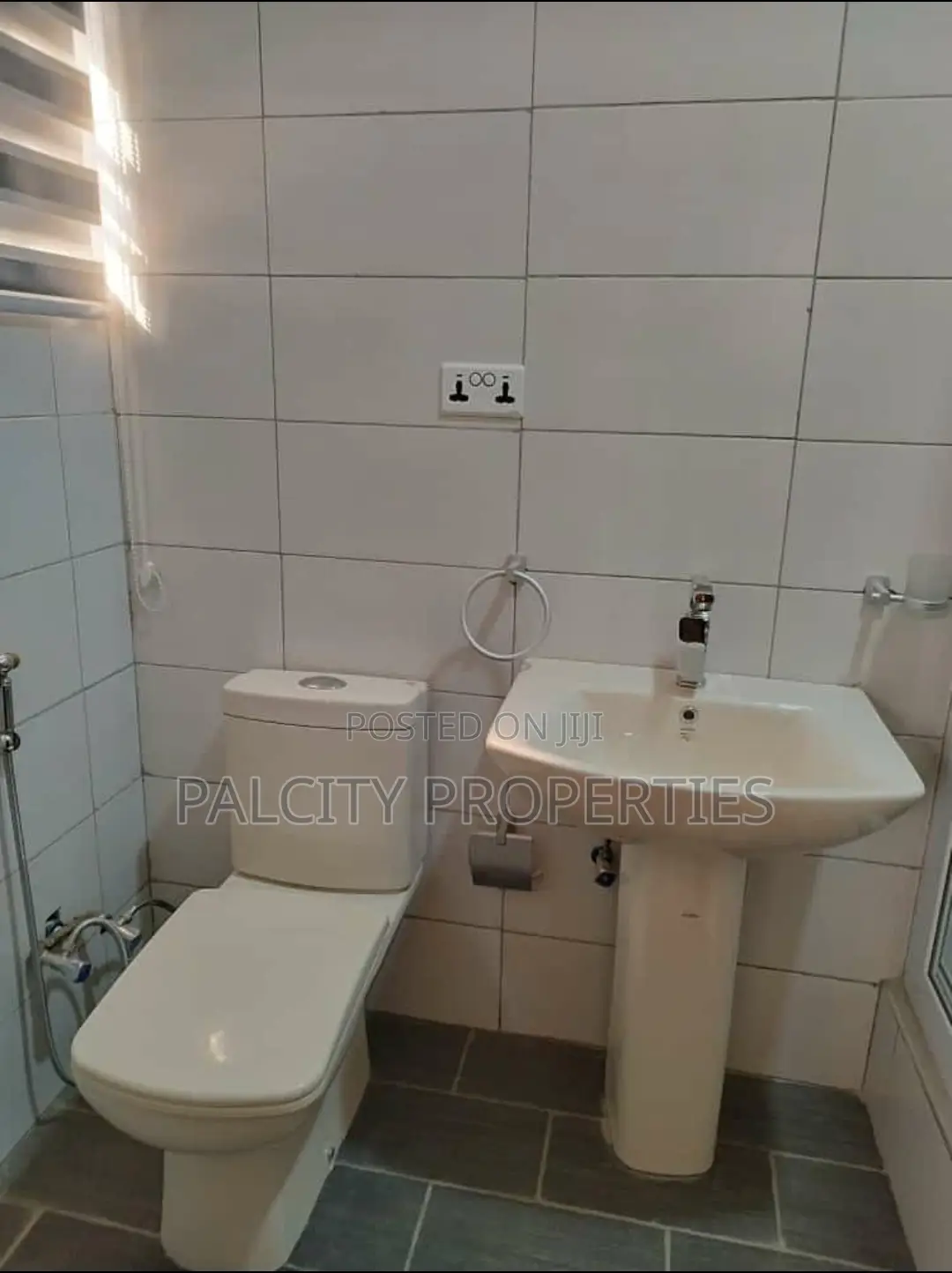 Furnished 4bdrm House in Palcity Estate Daban, Kumasi Metropolitan