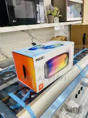 Classic JBL Pulse 5 Rechargeable Bluetooth Speaker.