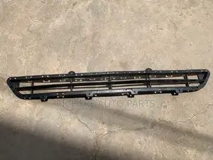 Hyundai Santa Fe 2014 Down Grille