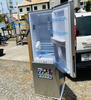 Quality Pearl PF-390 Double Door Electric Fridge.