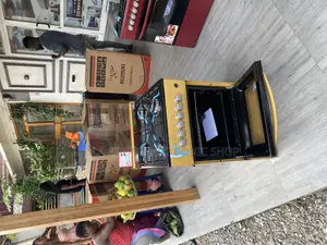 Lovely Design Volcano Oven and Grill 4 Gas Burner(50x50).