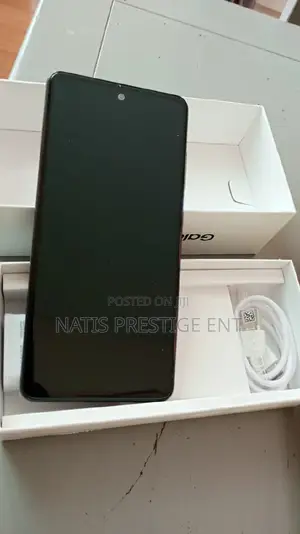 New Samsung Galaxy A52s 5G 128 GB Black