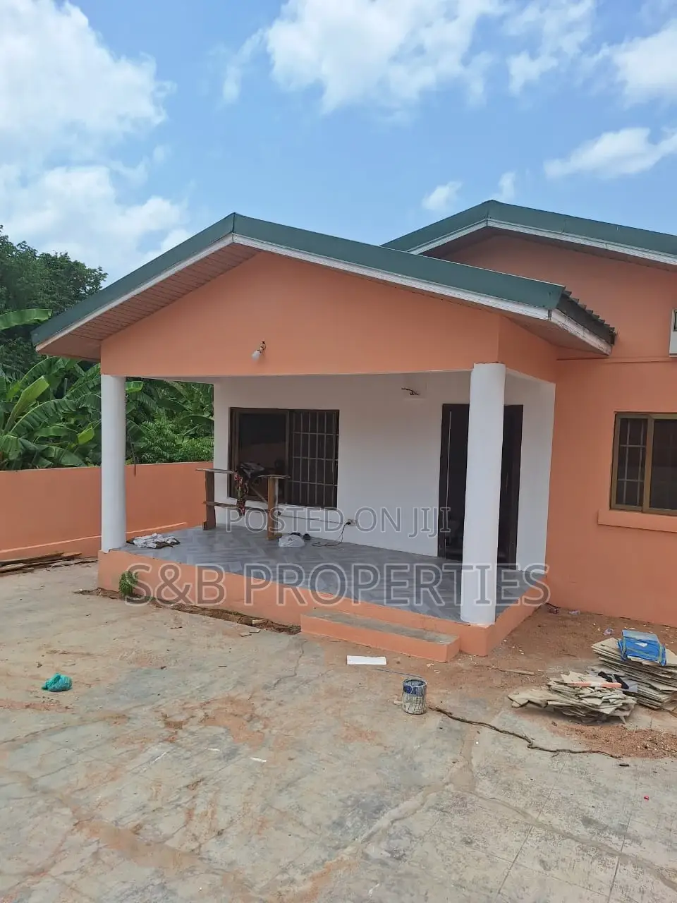 3bdrm House in Ashomang Estate for sale