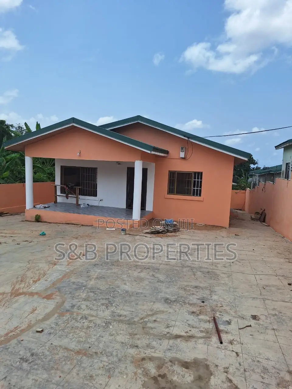 3bdrm House in Ashomang Estate for sale