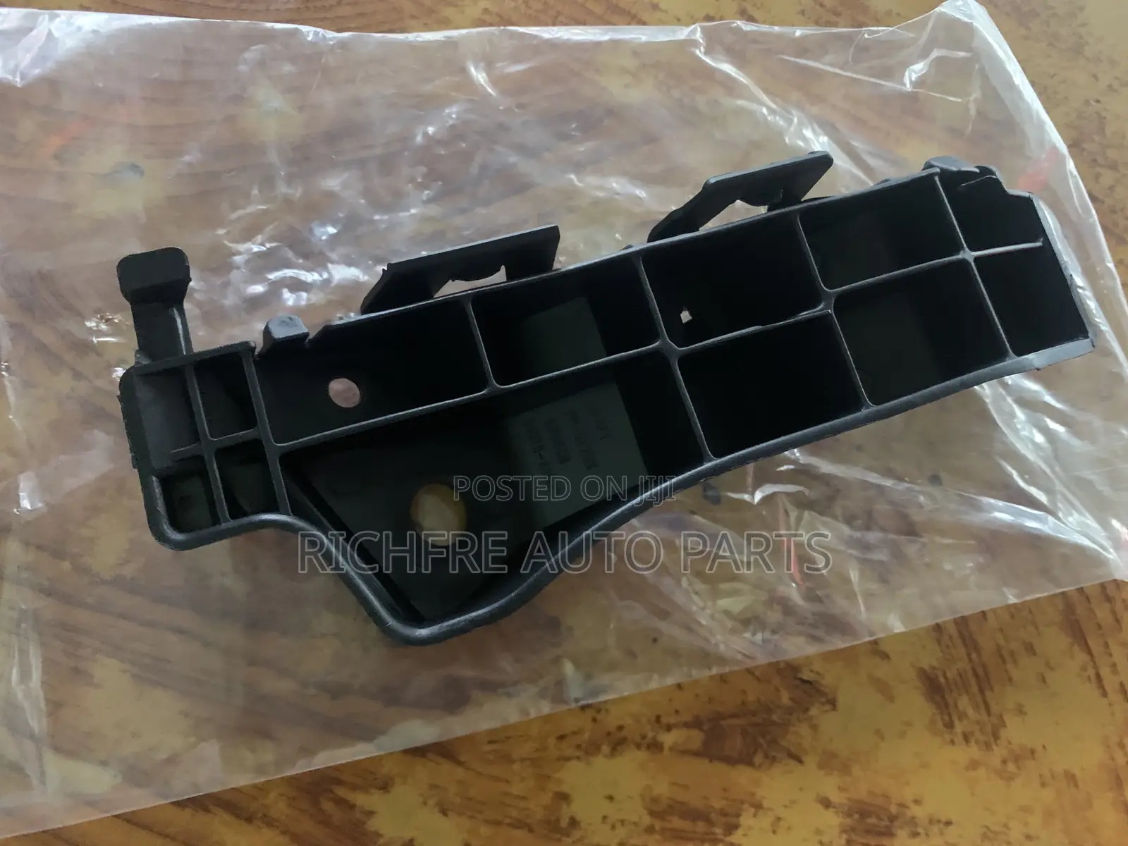 Hyundai Santa Fe 2014/2017 Bumper Bracket/Locker