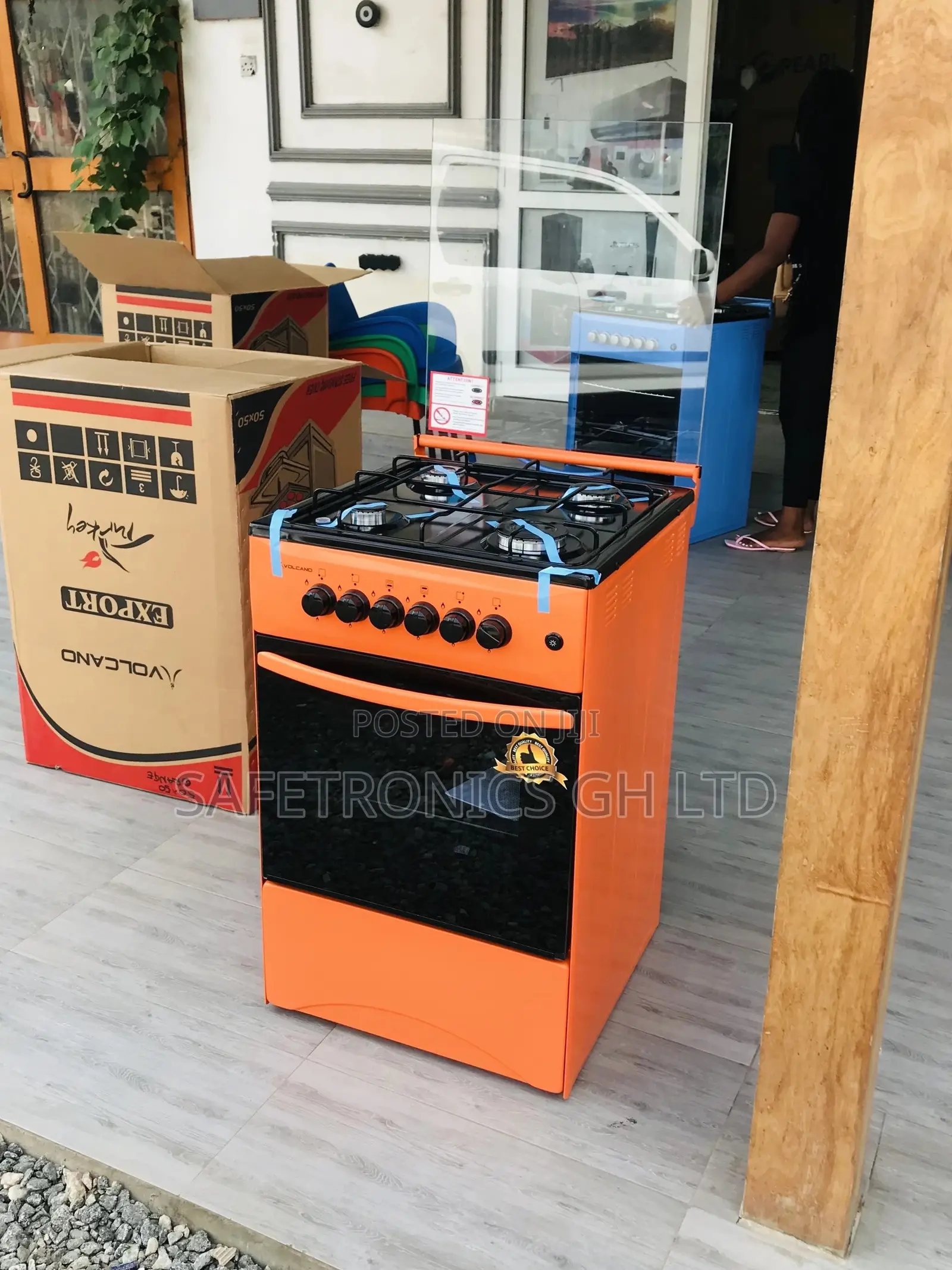 4 Burner Oven With Grill Volcano 50x50 Glass Lid
