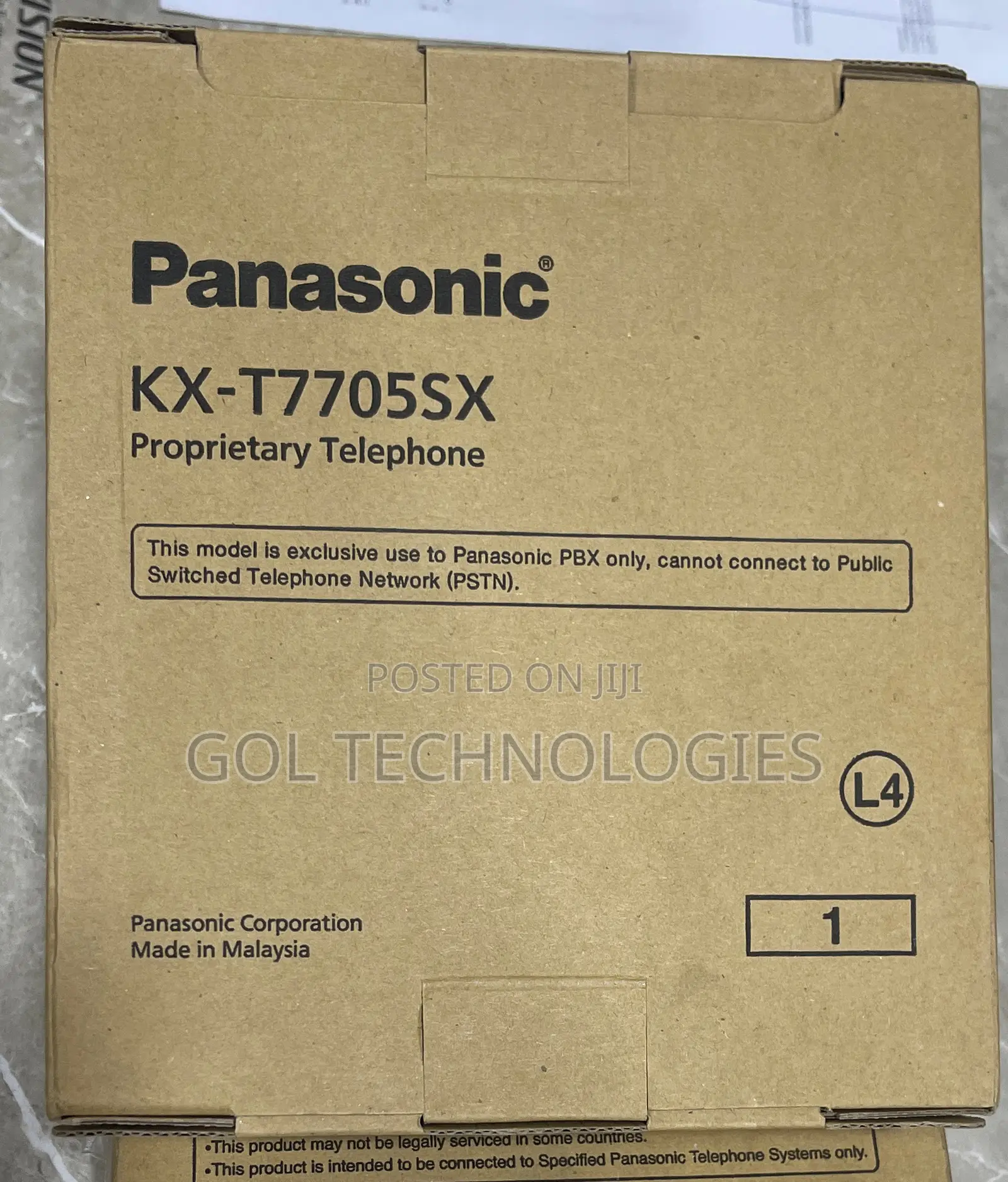 Panasonic Screen Phone With a Speaker KX-T7705
