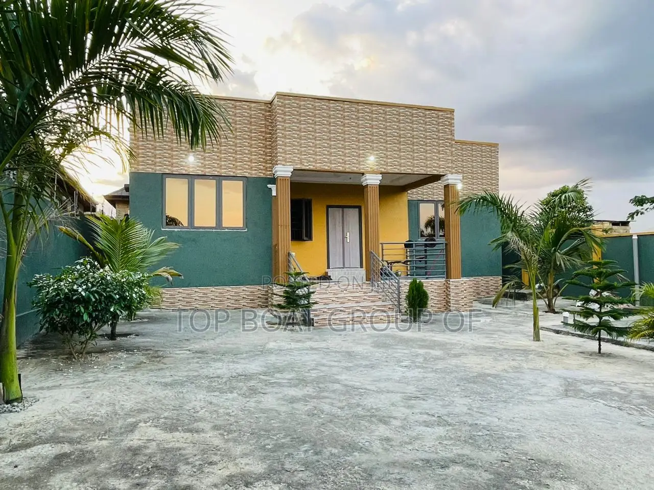 Furnished 3bdrm House in Top Boat Estate, Kumasi Metropolitan for sale