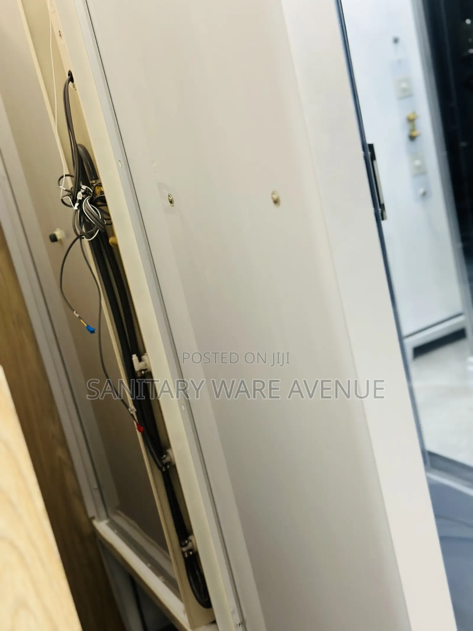 Shower Booth - Cubicle Jacuzzi - Bathroom Cubicle