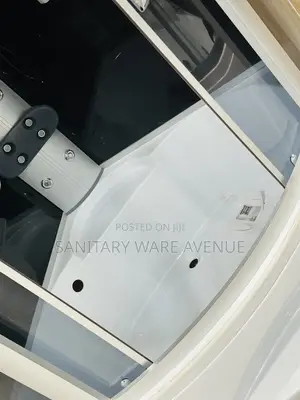 Luxury Shower Booth - Shower Enclosure - Jacuzzi Cubicle