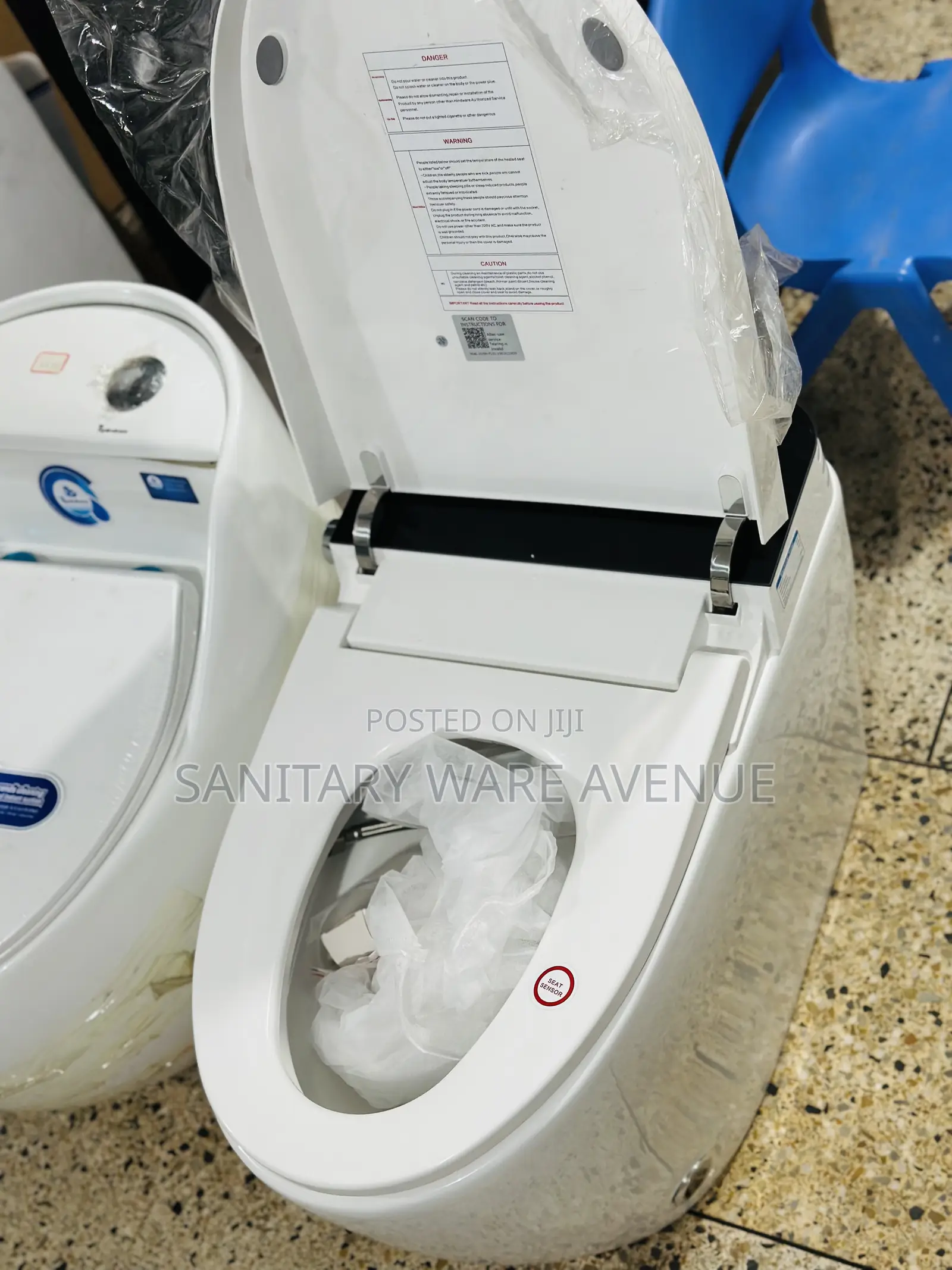 Intelligent Toilet - Smart Water Closet - Remote Sensor Wc