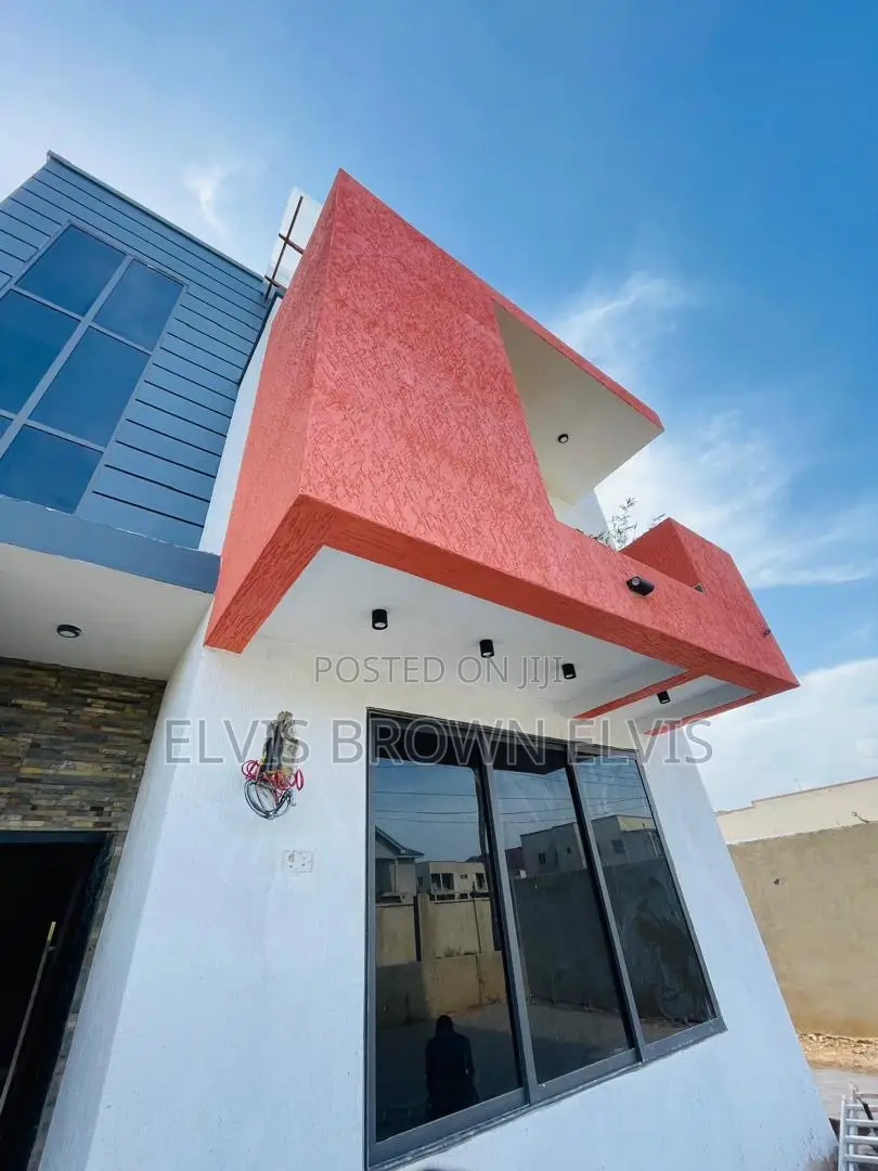 4bdrm House in Botwe Lakesid for sale