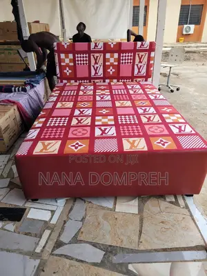 Inbuilt Double Bed