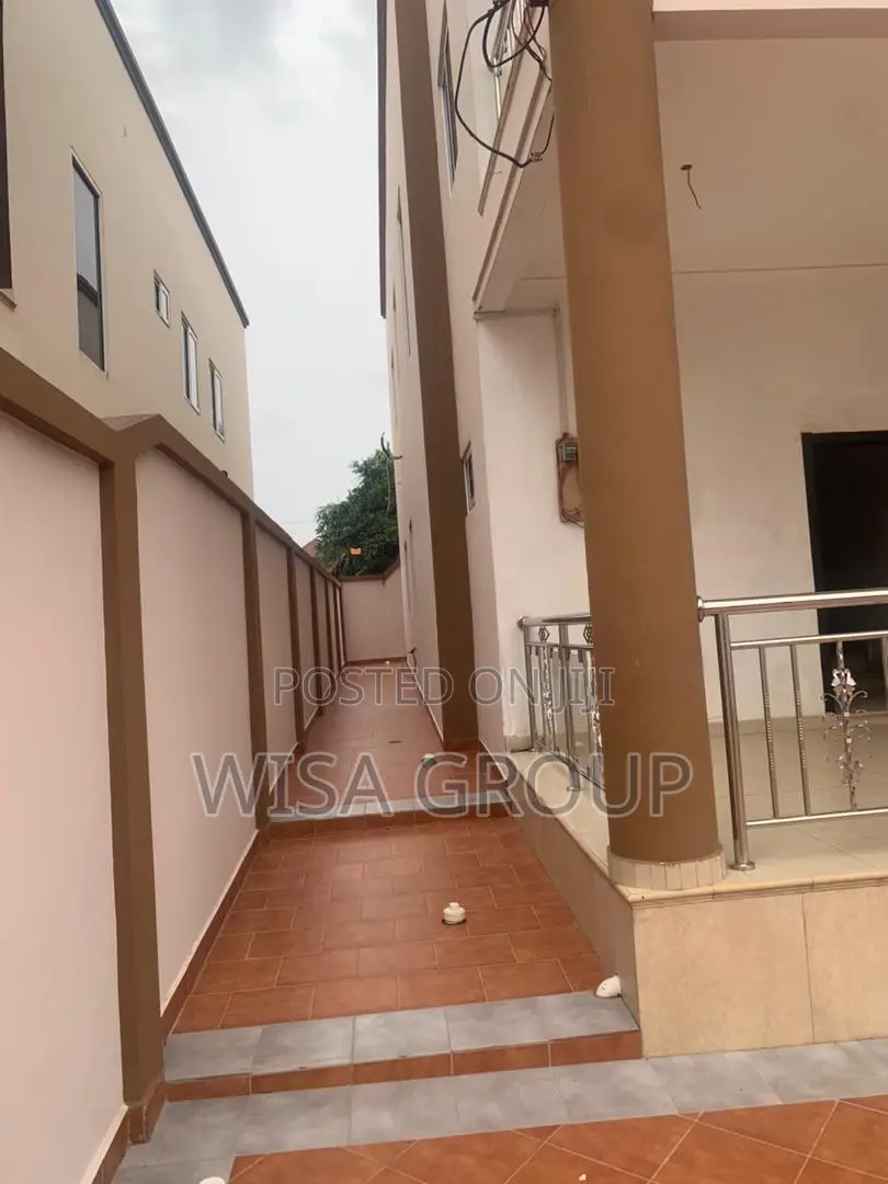 4bdrm Duplex in Wisa Groups, Accra Metropolitan for rent