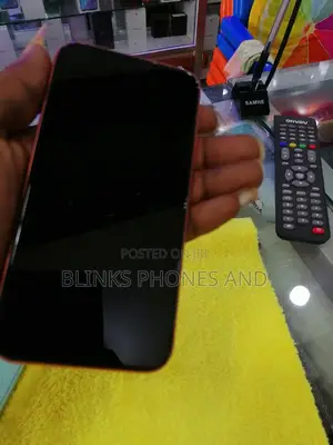 Apple iPhone XR 128 GB Orange