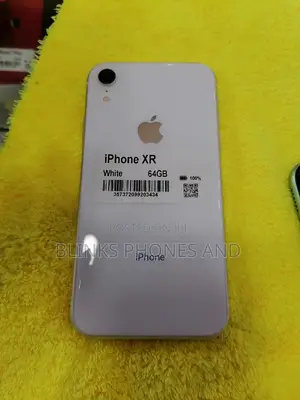 Apple iPhone XR 64 GB White
