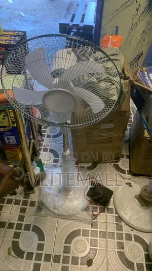Solar Standing Fan With External Battery