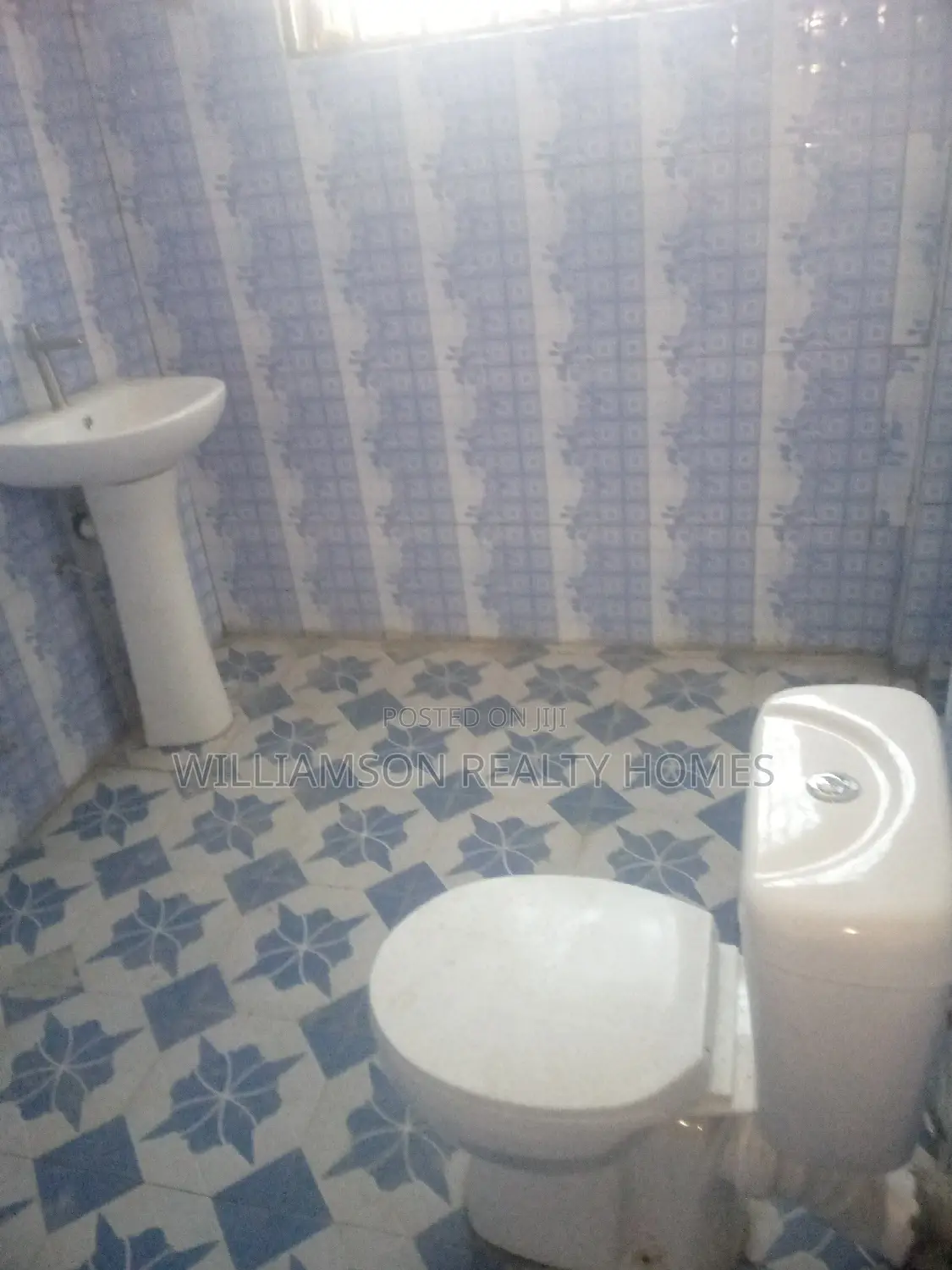 1bdrm Apartment in Community 18 Area, Spintex for rent