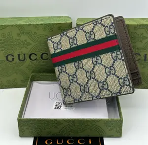 Gucci Men’S Leather Wallet