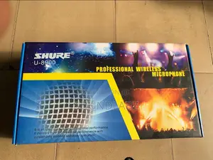 Shure U-8900 4-in-1 Professional Wireless Microphone