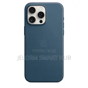 iPhone 15 Pro Max Finewoven Leather Case