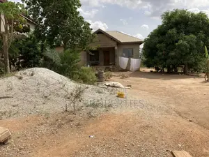 4bdrm House in Agric Nzema., Kumasi Metropolitan for sale