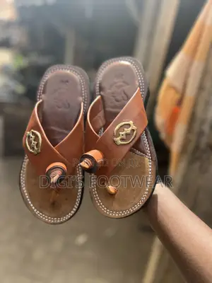 Brown Suede and Dark Brown Leather Ahenema/Chawchaw