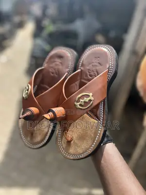 Brown Suede and Dark Brown Leather Ahenema/Chawchaw