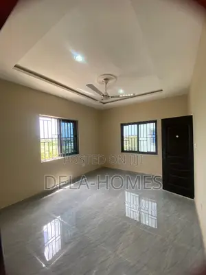 Newly Built Chamber N Hall Sc for Rent at Pantang