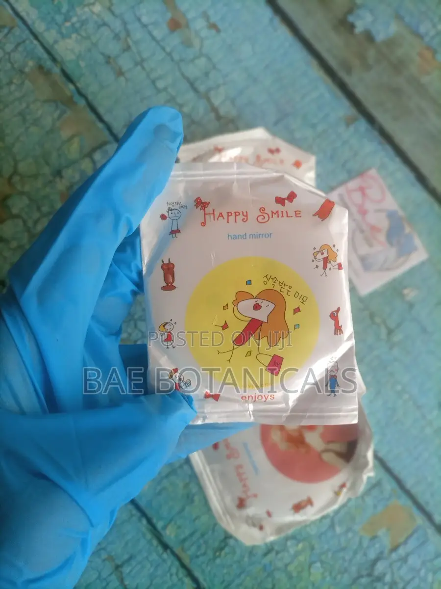 Cute Mini Mirror