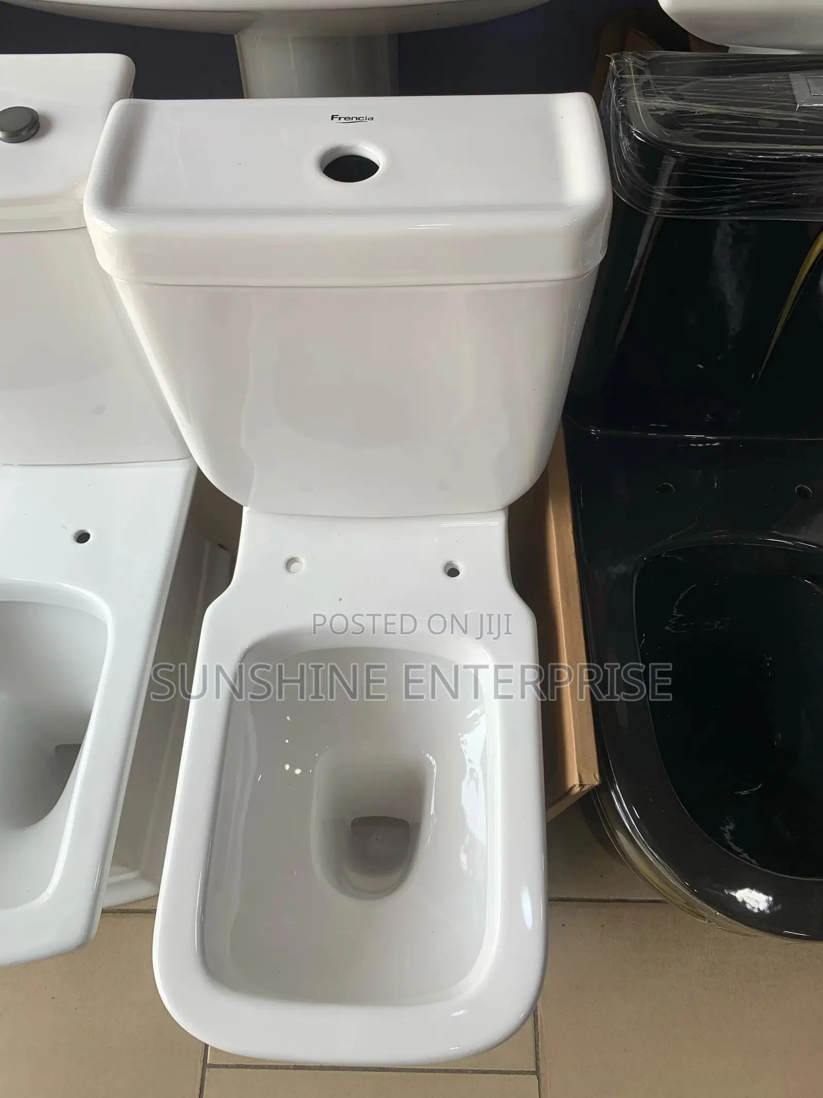 Frencia Squad Water Closet