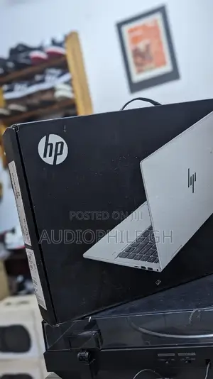 New Laptop HP Envy 14 8GB Intel Core I5 SSD 512GB