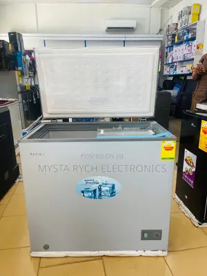 Innova Chest Freezer. 200ltrs