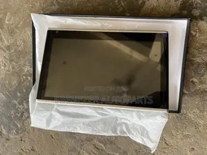 Land Cruiser Android Headrest With TV Monitor
