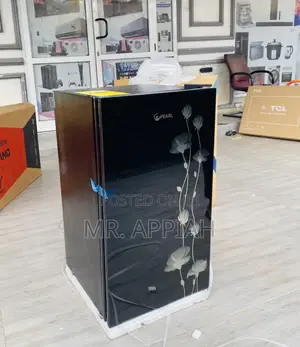 Reliable Pearl Single Door Table Top Electric Fridge.