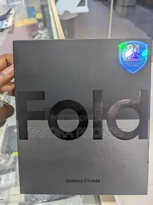 New Samsung Galaxy Z Fold4 256 GB Gold