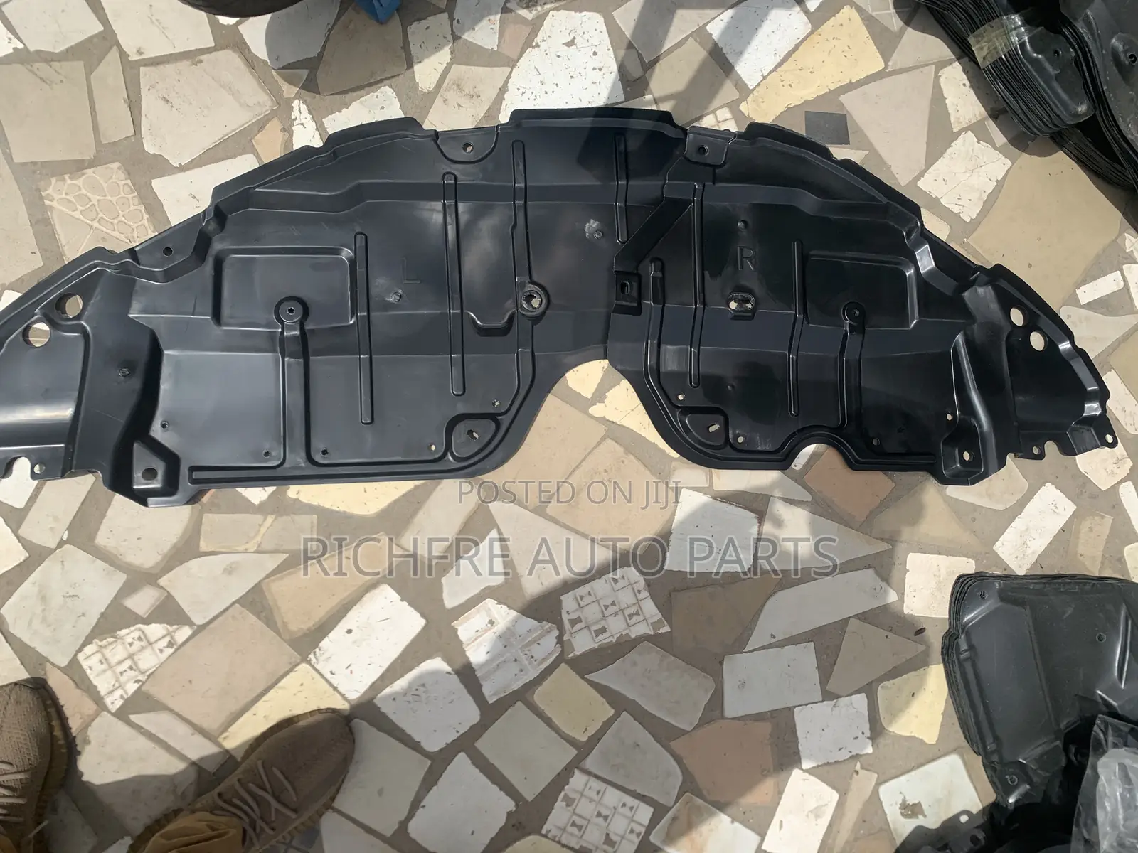 Toyota Engine Under Cover or Engine Under Cover