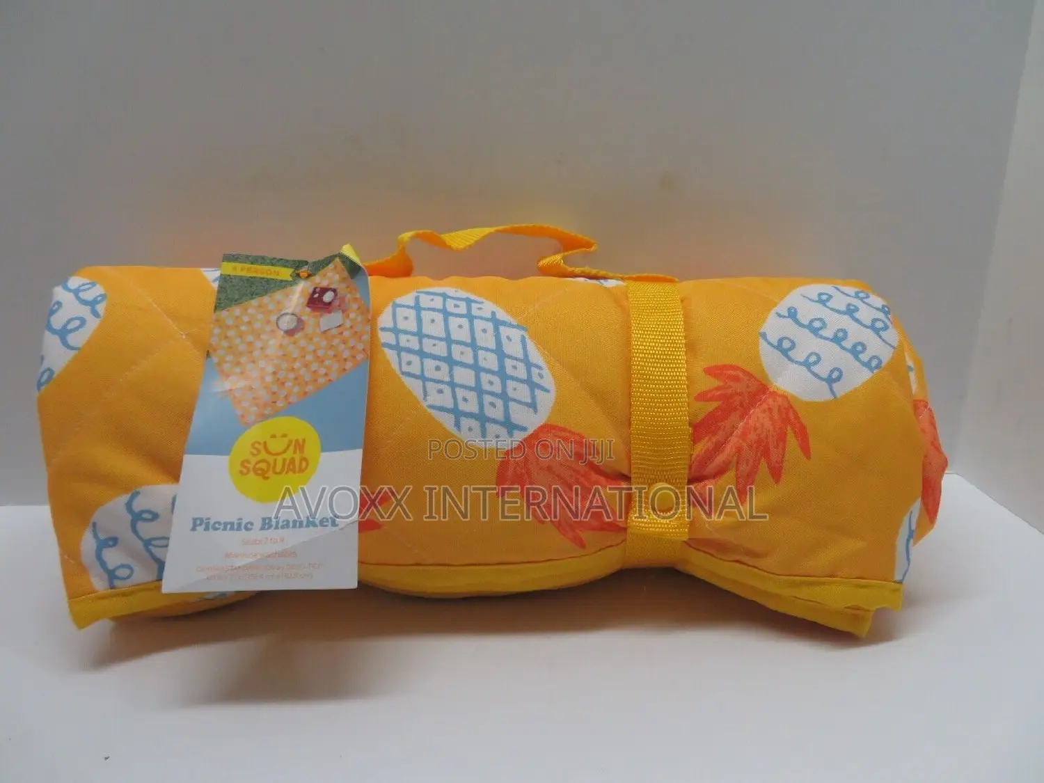 Sun Squad 72" X 60" High Quality Picnic Blankets( Seats 2-4)