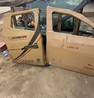 Mitsubishi L200 2016 - 2020 Door