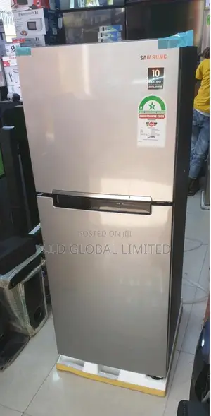 Digital Inverter Top Freezer 203l Samsung Rt26har2dsa