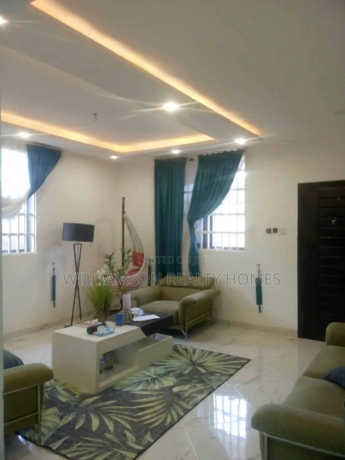 3bdrm Apartment in Community 18 Area, Spintex for rent