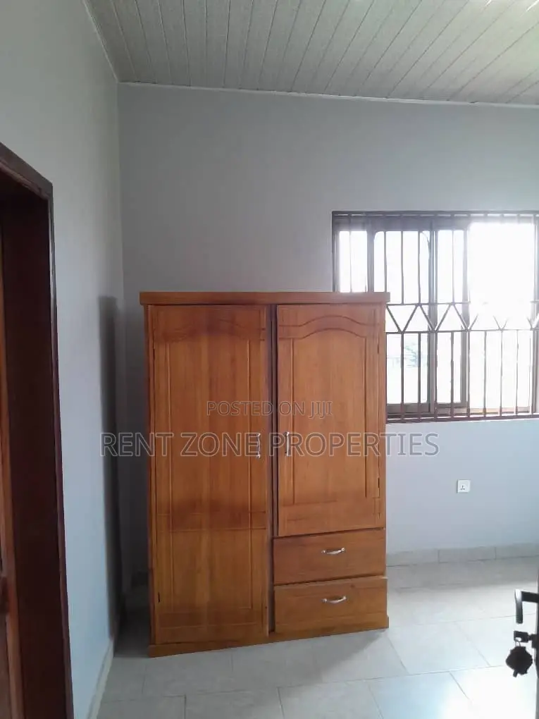 2bdrm Apartment in Ofankor for rent