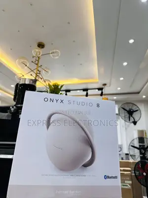 Onyx 8 Bluetooth Speaker  Nice Color