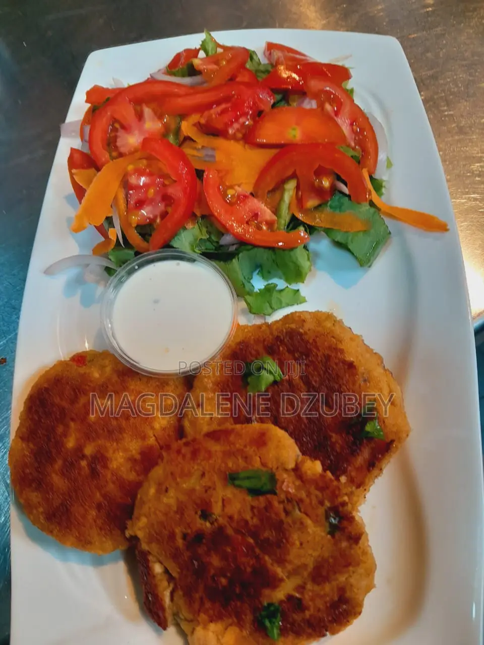 Private Cook or a Restaurant Cook
