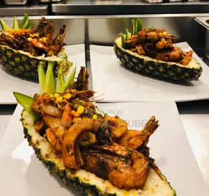 Private Cook or a Restaurant Cook