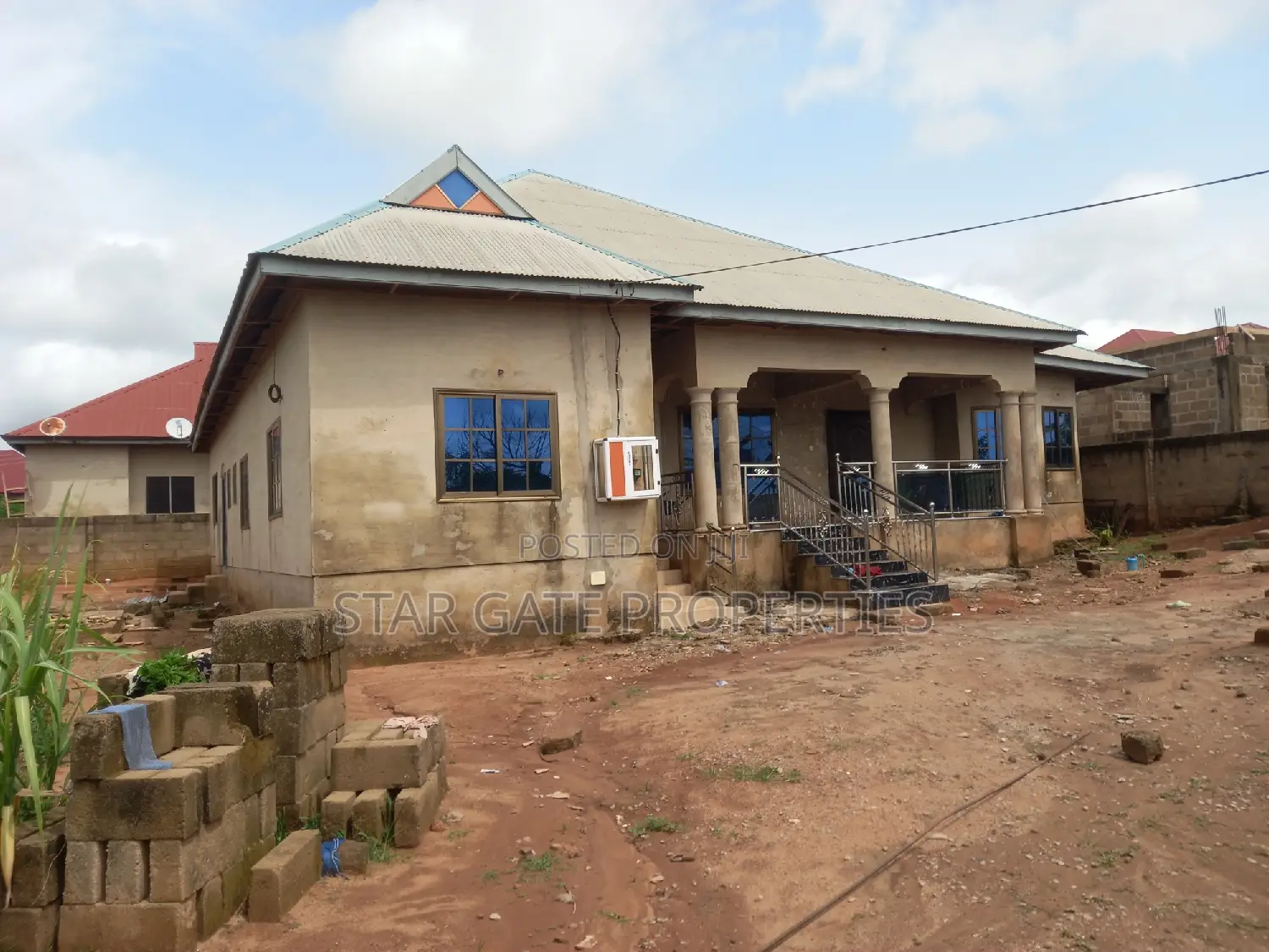 5bdrm House in Abuakwa Manhyia, Kumasi Metropolitan for sale