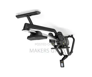 Matrix Rower With Console (Rowing Machine)