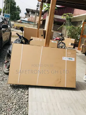 Cu70 65 Inches Smart Glossy Samsung Uhd Electric Tv